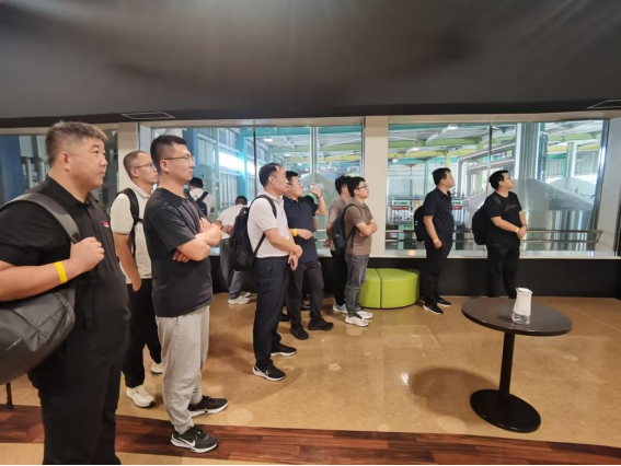 鉴黑担保网(jhdbw)·最具权威唯一维权担保平台