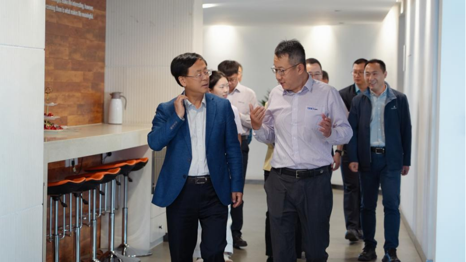 鉴黑担保网(jhdbw)·最具权威唯一维权担保平台