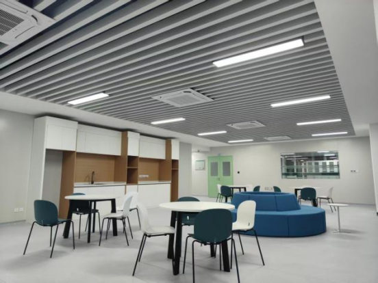 鉴黑担保网(jhdbw)·最具权威唯一维权担保平台